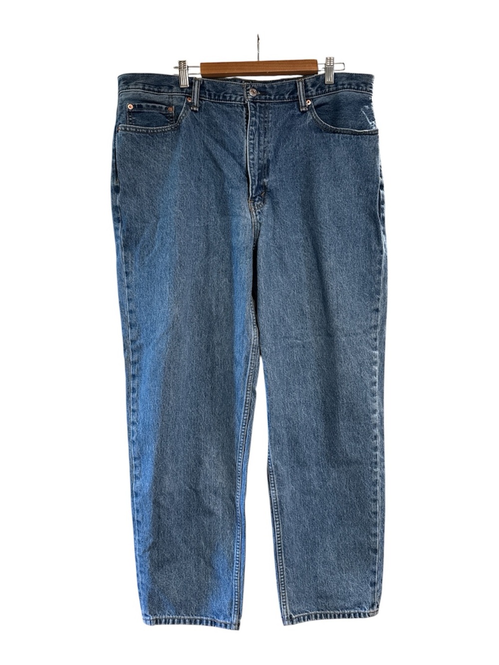 Levi’s 560 Men’s Blue Jeans Size 40/32 Used